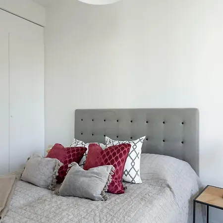 Apartament Jewelbox In Vantaa, Free Parking, 15 Mins To Helsinki Airport By Train