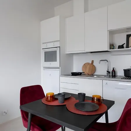Apartament Jewelbox In Vantaa, Free Parking, 15 Mins To Helsinki Airport By Train Vantaa